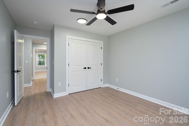 610 Queens Drive, Dallas, NC 28034