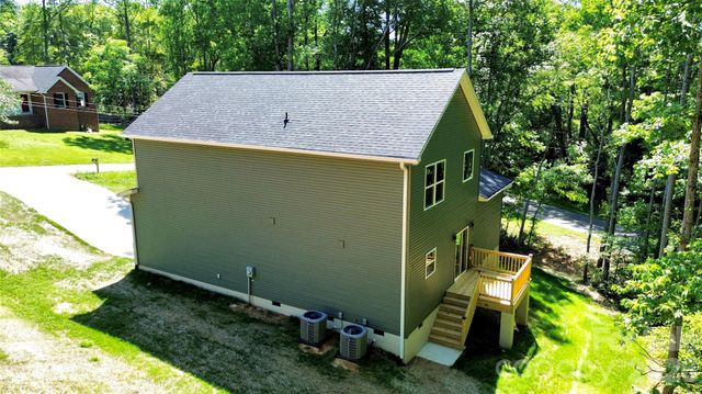 610 Queens Drive, Dallas, NC 28034
