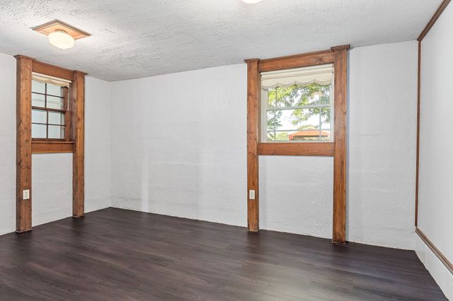 571 Larry Davis St, Spencer, TN 38585