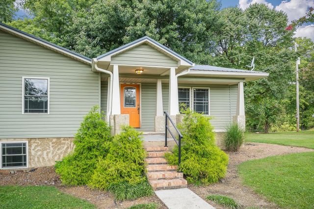 571 Larry Davis St, Spencer, TN 38585