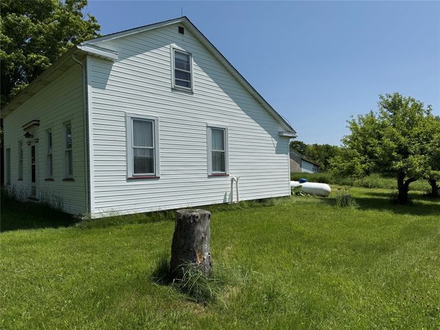 21641 IRISH Road, Edinboro, PA 16412