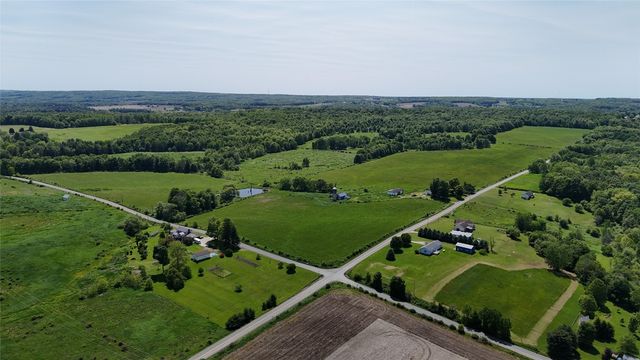 21641 IRISH Road, Edinboro, PA 16412