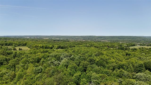 21641 IRISH Road, Edinboro, PA 16412