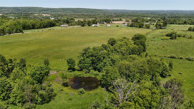 21641 IRISH Road, Edinboro, PA 16412