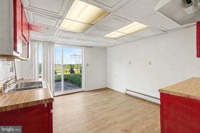 3012 SCHOOLHOUSE RD, Middletown, PA 17057