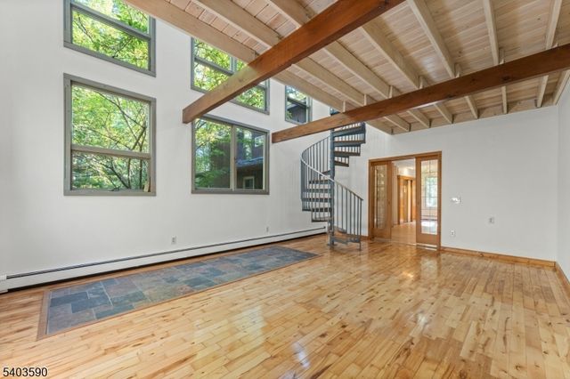 74 Stony Brook Rd, East Amwell Twp., NJ 08525