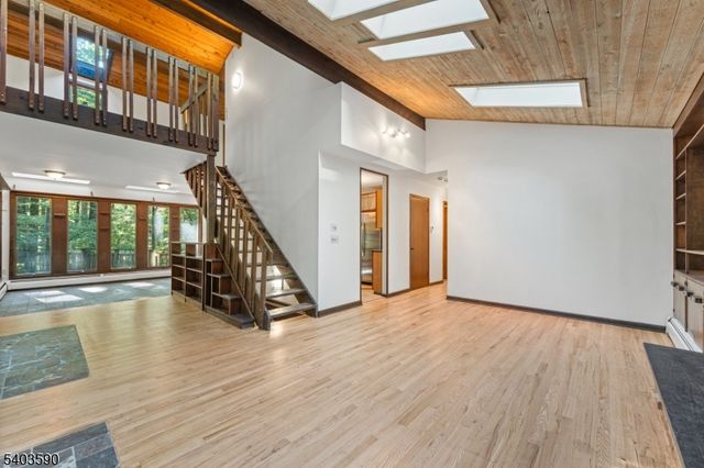 74 Stony Brook Rd, East Amwell Twp., NJ 08525