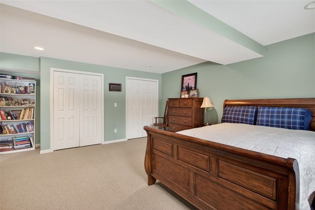 2205 Lake Wood Drive, Jackson, MI 49203
