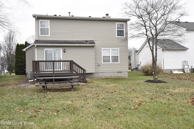 4313 Hickoryview Dr, Louisville, KY 40299