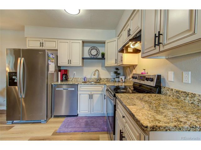 3663 S Sheridan Blvd L-6, Denver, CO 80235