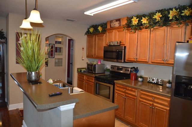 65 Deloris Madison Drive, Midway, FL 32343