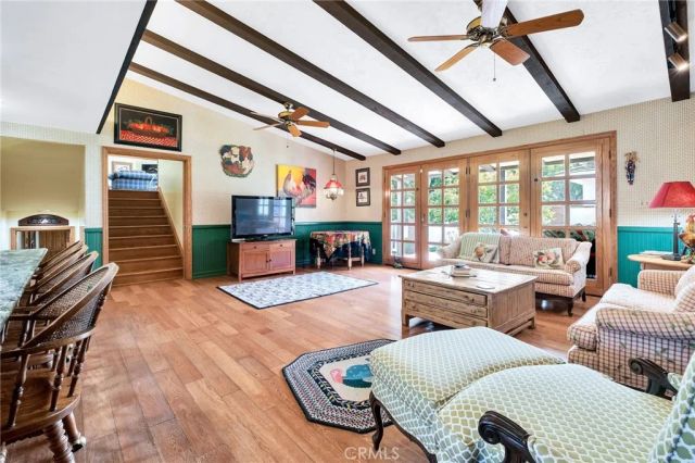 9 Pleasant Hill Drive, Rolling Hills Estates, CA 90274