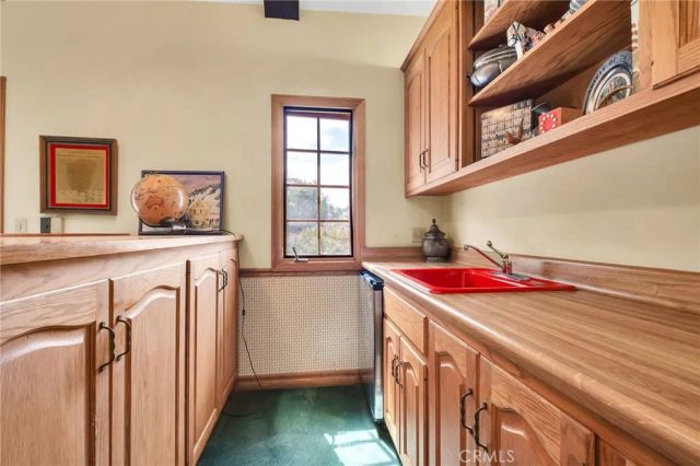 9 Pleasant Hill Drive, Rolling Hills Estates, CA 90274