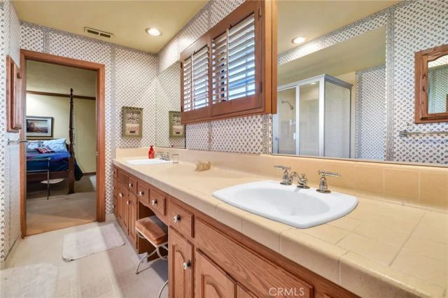 9 Pleasant Hill Drive, Rolling Hills Estates, CA 90274