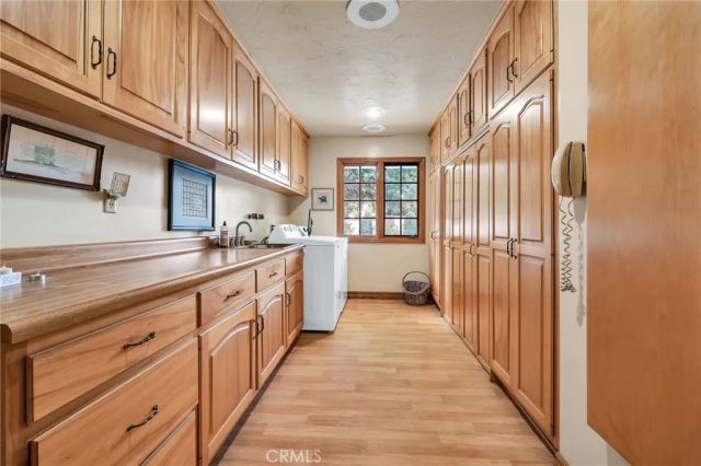 9 Pleasant Hill Drive, Rolling Hills Estates, CA 90274