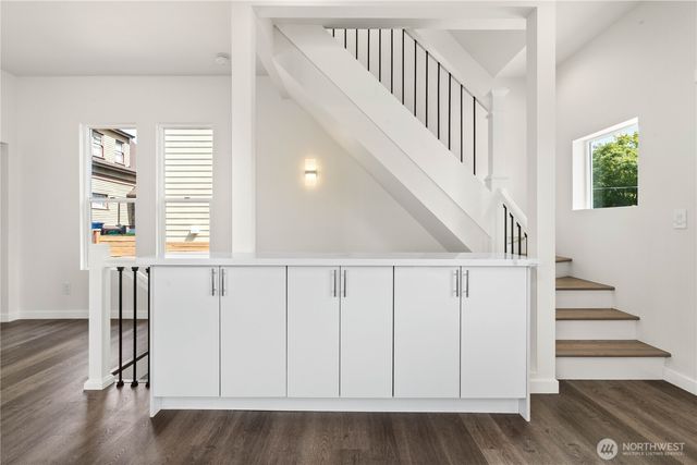 2216 E Fir Street, Seattle, WA 98122