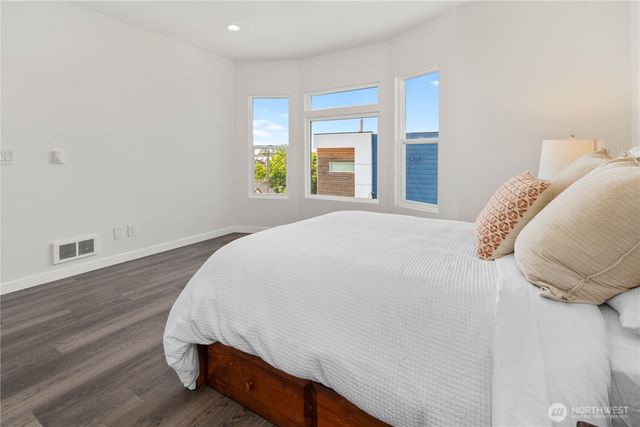 2216 E Fir Street, Seattle, WA 98122