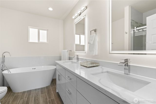 2216 E Fir Street, Seattle, WA 98122
