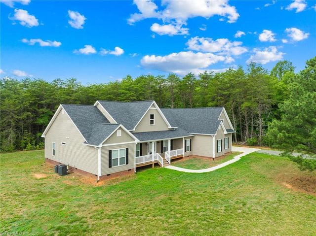 4669 Grooms Road, Reidsville, NC 27320