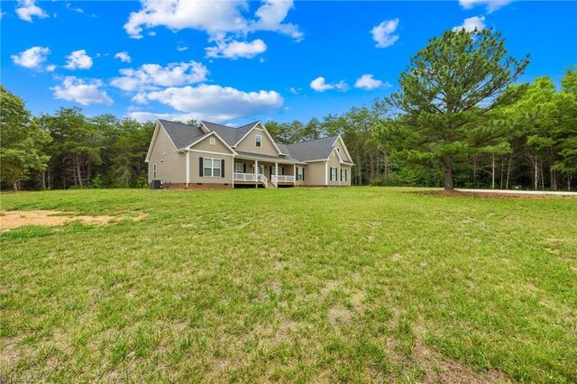4669 Grooms Road, Reidsville, NC 27320