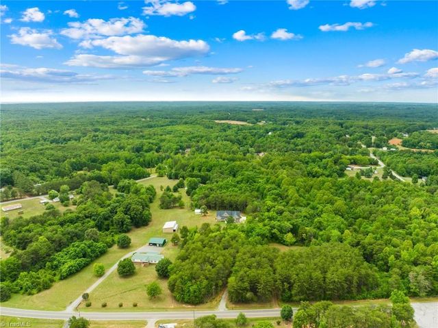 4669 Grooms Road, Reidsville, NC 27320