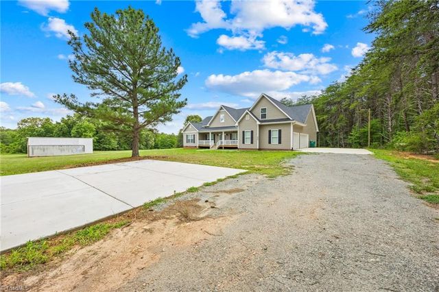 4669 Grooms Road, Reidsville, NC 27320
