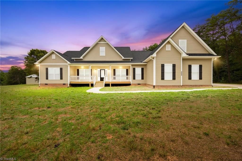 4669 Grooms Road, Reidsville, NC 27320