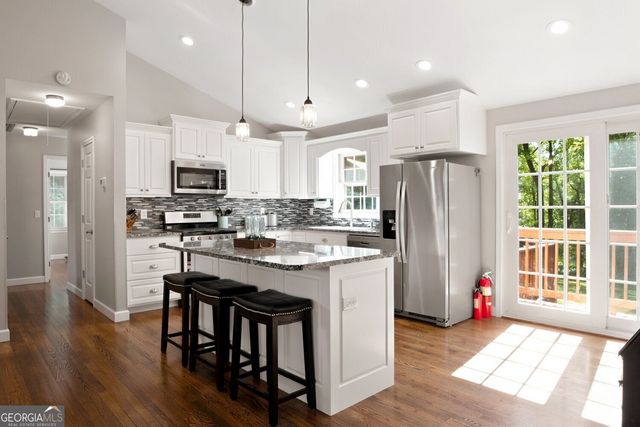 1007 US-76, Clayton, GA 30525