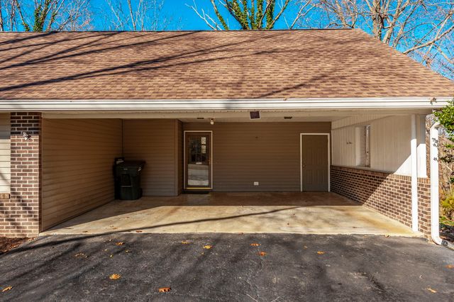 203 Mosley Dr, Springfield, TN 37172