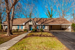 203 Mosley Dr, Springfield, TN 37172