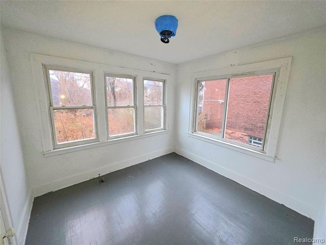 4353 Seebaldt Street, Detroit, MI 48204