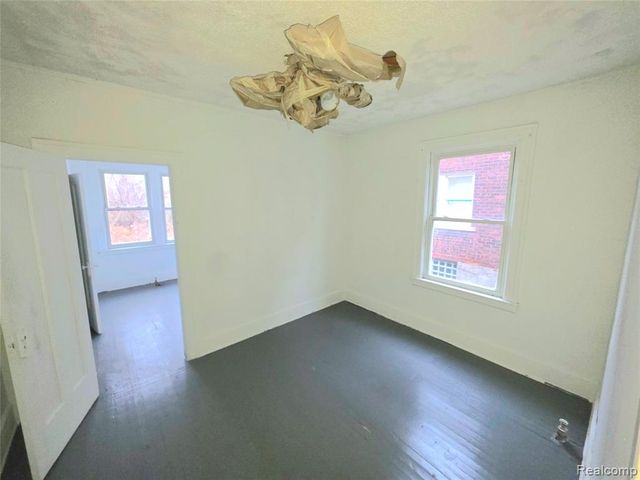 4353 Seebaldt Street, Detroit, MI 48204