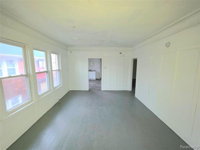 4353 Seebaldt Street, Detroit, MI 48204