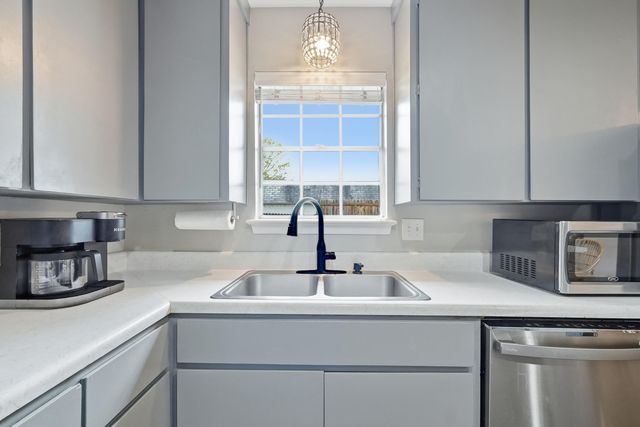 600 Sea Oats Drive, Destin, FL 32541