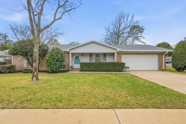 600 Sea Oats Drive, Destin, FL 32541