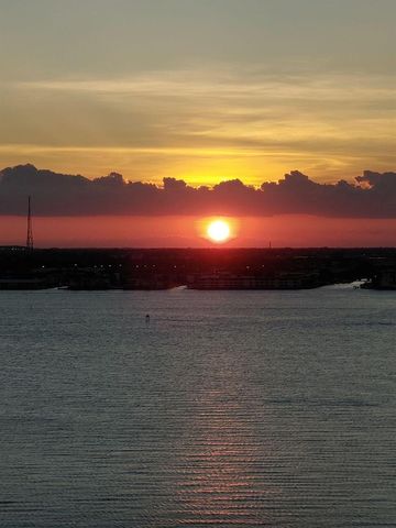 2640 Lake Shore Drive 2014, Riviera Beach, FL 33404