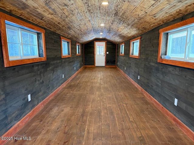 3572 Nc 42, Tarboro, NC 27886