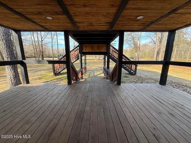 3572 Nc 42, Tarboro, NC 27886