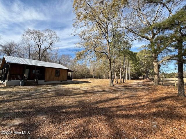 3572 Nc 42, Tarboro, NC 27886