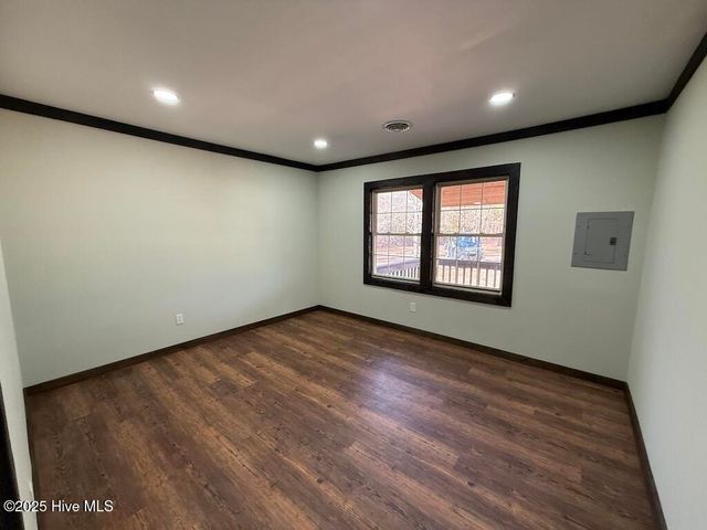 3572 Nc 42, Tarboro, NC 27886