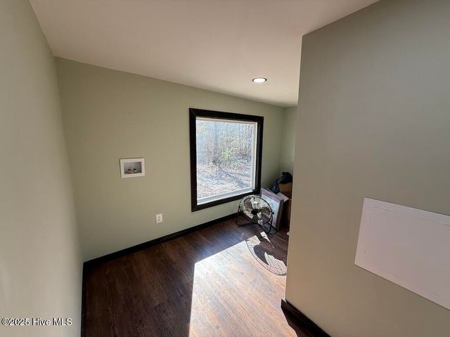 3572 Nc 42, Tarboro, NC 27886