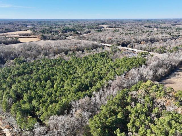 3572 Nc 42, Tarboro, NC 27886