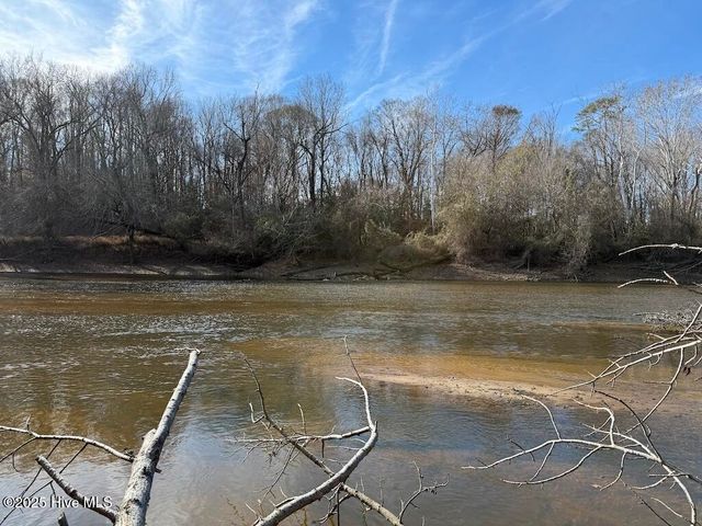 3572 Nc 42, Tarboro, NC 27886