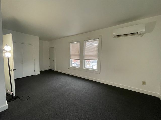 3 Webster St 4, Rockland, MA 02370