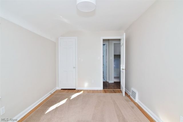 5284 Edenhurst Road, Lyndhurst, OH 44124