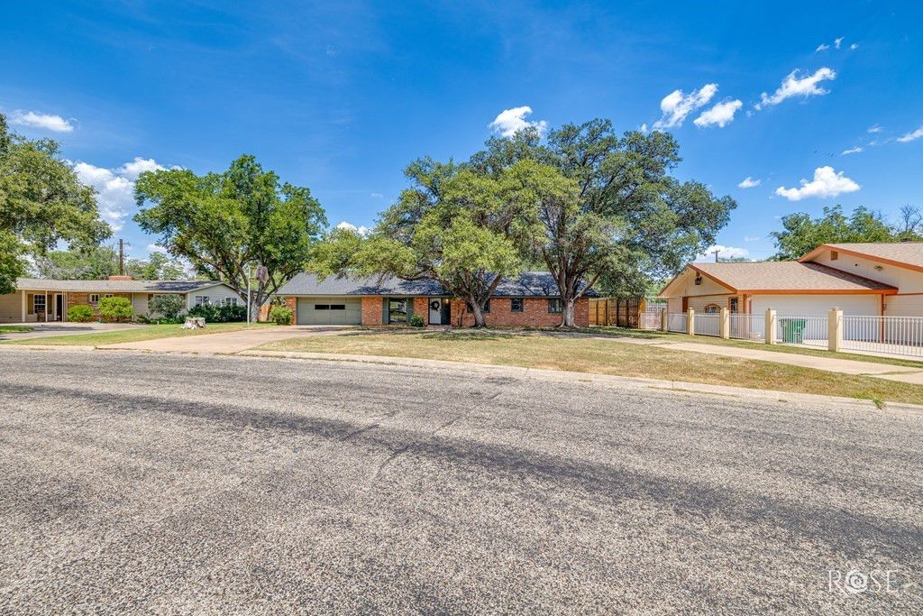Image 30 of property listing at 2012 Jade Drive, San Angelo, TX 76904