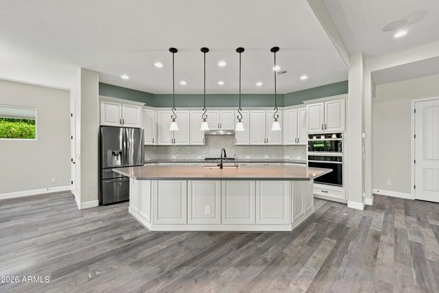 5523 N 190TH Drive, Litchfield Park, AZ 85340