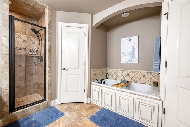903 SW Caprington Street, Bentonville, AR 72712