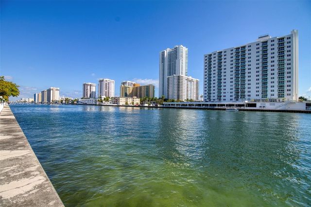800 Parkview Dr 311, Hallandale Beach, FL 33009