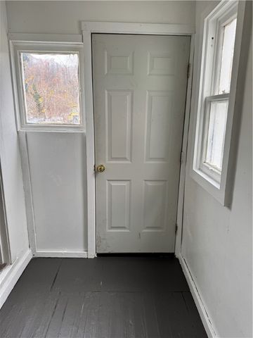 133 SHERMAN AVENUE, Vandergrift, PA 15690